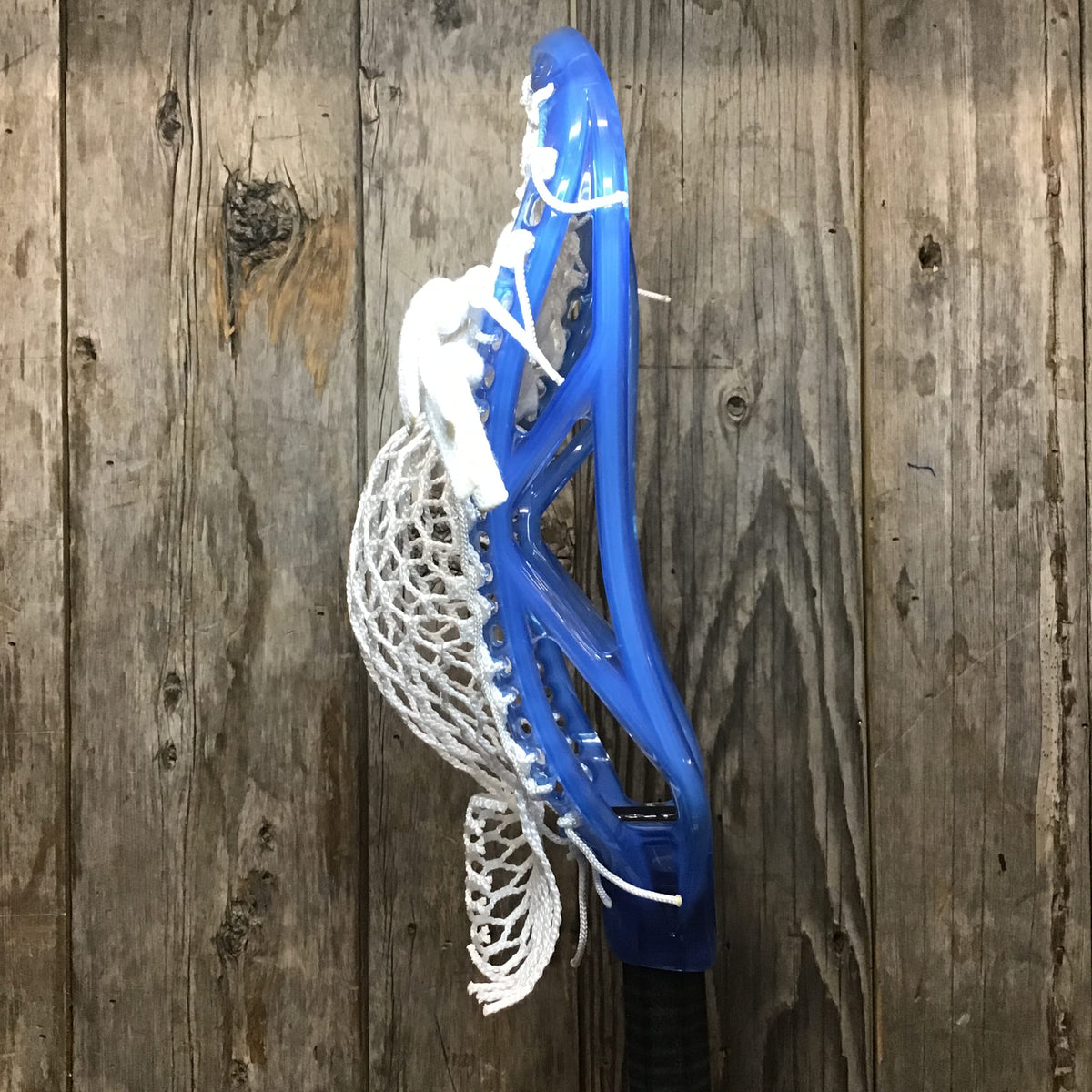 ECD Mens Heads Blue/White Lax Fan Custom Strung Frost ECD Atom Mens Lacrosse Head with White Hero Mesh from Lacrosse Fanatic