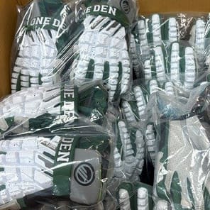 Maverik Gloves Granite Bay H.S. Custom Maverik Max Glove from Lacrosse Fanatic
